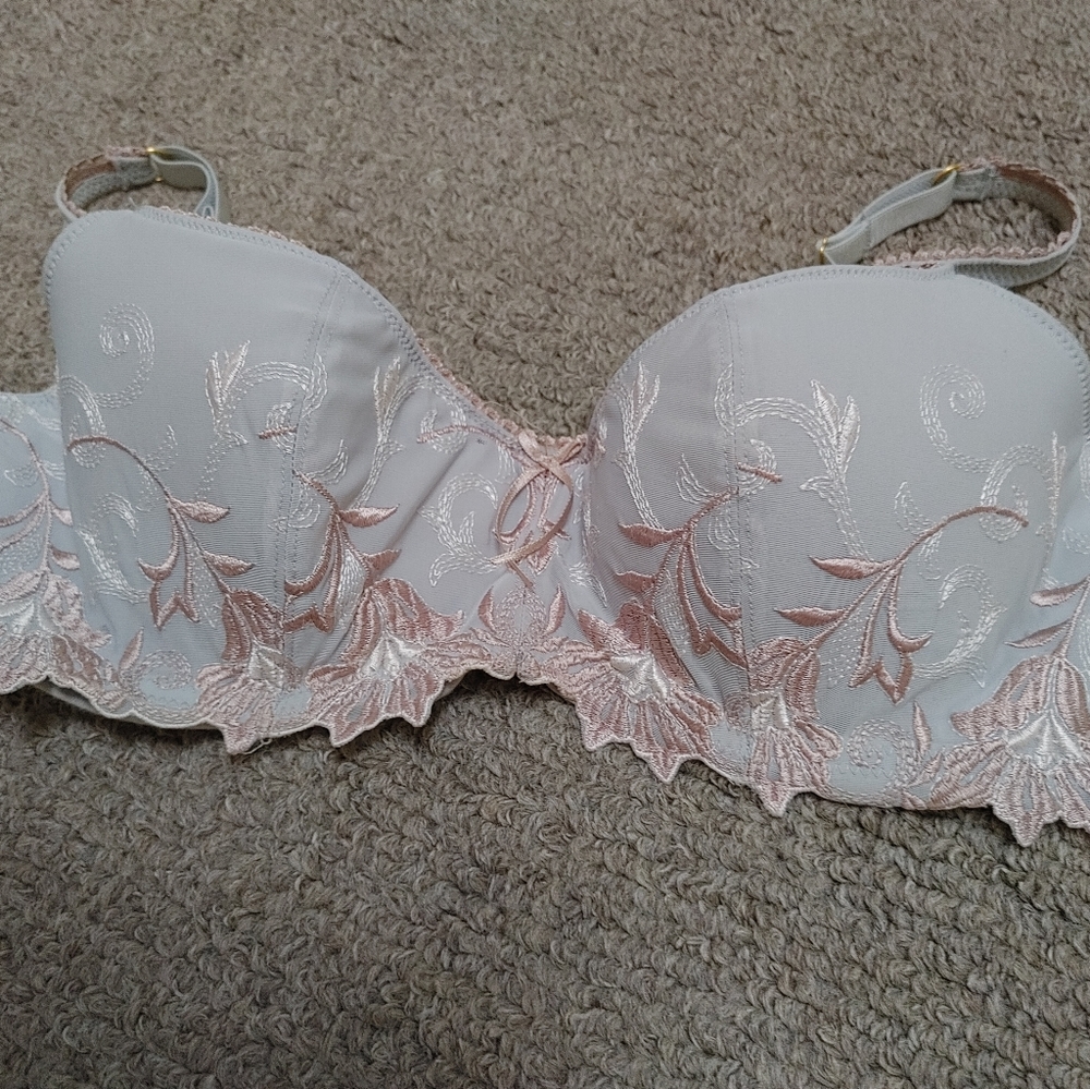 Dainty Balconette Bra